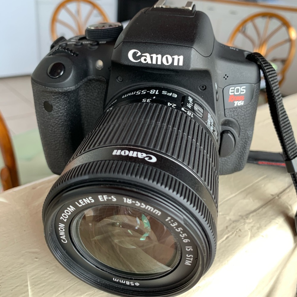 LMTD time! Canon EOS Rebel T6i DSLR,18-55 STM Lens